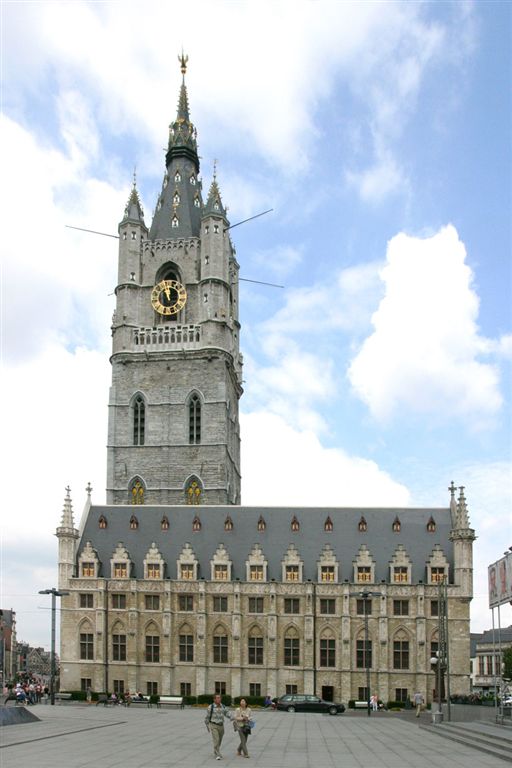 085 DE LAKENHALLE
