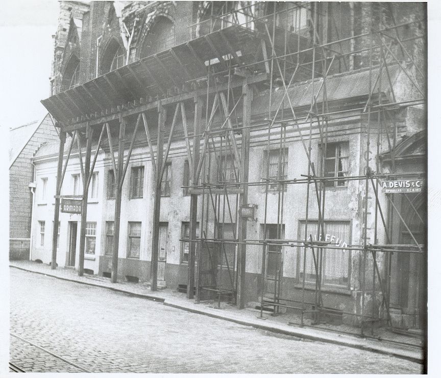 032 SINT NIKLAASKERK
